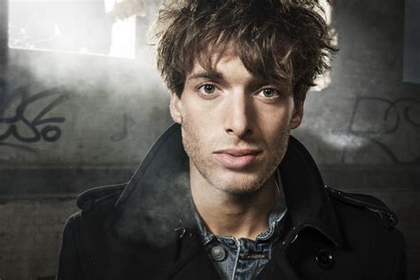 Paolo Nutini: Wiosenne Melodie Pod Gwiazdami! An Exclusive Concert Experience Awaits